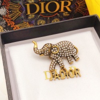$32.00 USD Christian Dior Brooches For Women #1238957