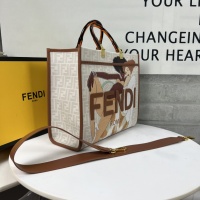 $160.00 USD Fendi AAA Quality Tote-Handbags For Women #1248321