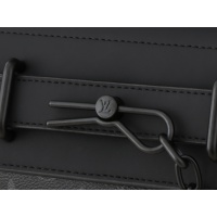 $68.00 USD Louis Vuitton AAA Quality Messenger Bags For Unisex #1248970
