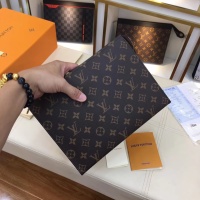$96.00 USD Louis Vuitton AAA Man Wallets #1249282