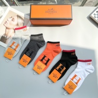 $27.00 USD Hermes Socks #1250128