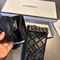 $42.00 USD Chanel Gloves For Women #1250551