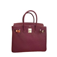 $98.00 USD Hermes AAA Quality Handbags For Women #1254659