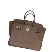 $96.00 USD Hermes AAA Quality Handbags For Women #1254701