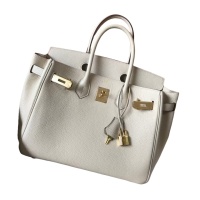 $98.00 USD Hermes AAA Quality Handbags For Women #1254750