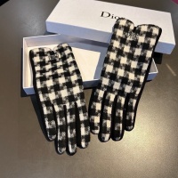 $34.00 USD Christian Dior Gloves #1260833
