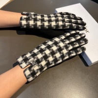 $34.00 USD Christian Dior Gloves #1260833