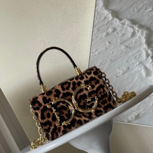 Dolce &amp; Gabbana D&amp;G AAA Quality Messenger Bags For Women #1267039 $112.00 USD, Wholesale Replica Dolce &amp; Gabbana D&amp;G AAA Quality Messenger Bags
