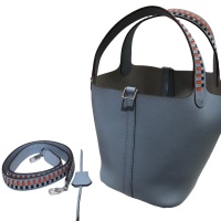 $105.00 USD Hermes AAA Quality Handbags For Women #1269176