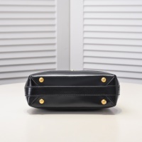 $88.00 USD Chanel AAA Quality Messenger Bags For Women #1270047
