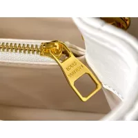 $92.00 USD Louis Vuitton AAA Quality Messenger Bags For Women #1270560