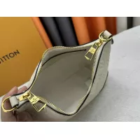$64.00 USD Louis Vuitton AAA Quality Messenger Bags For Women #1270587