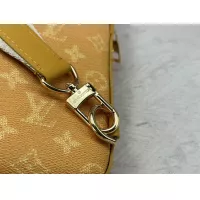 $68.00 USD Louis Vuitton AAA Man Messenger Bags #1270925