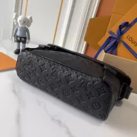$76.00 USD Louis Vuitton AAA Man Messenger Bags #1270959
