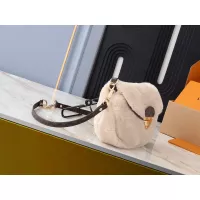 $64.00 USD Louis Vuitton AAA Quality Messenger Bags For Women #1272865