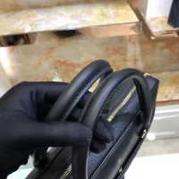 $182.00 USD Gucci AAA Man Handbags #1273988