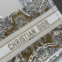 $100.00 USD Christian Dior AAA Quality Tote-Handbags For Women #1274970