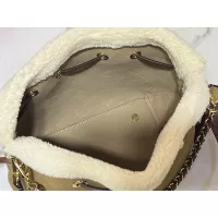 $76.00 USD Louis Vuitton AAA Quality Messenger Bags For Women #1275234