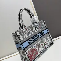 $100.00 USD Christian Dior AAA Quality Tote-Handbags For Women #1278500