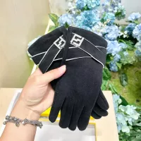 $34.00 USD Fendi Gloves #1278945