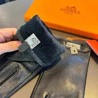 $60.00 USD Hermes Gloves For Women #1279779