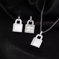 $42.00 USD Louis Vuitton LV Jewelry Set For Women #1281356