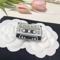 $36.00 USD Chanel Brooches For Women #1281425