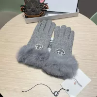 $42.00 USD Prada Gloves #1287887