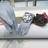 $42.00 USD Chanel Gloves For Women #1287924