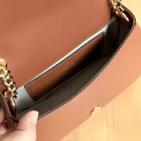 $72.00 USD Gucci AAA Quality Messenger Bags For Women #1289018