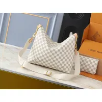 $64.00 USD Louis Vuitton AAA Quality Messenger Bags For Women #1289365