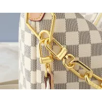 $64.00 USD Louis Vuitton AAA Quality Messenger Bags For Women #1289365