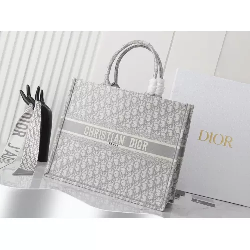 Christian Dior AAA Quality Tote-Handbags For Women #1297371 $135.00 USD, Wholesale Replica Christian Dior AAA Quality Handbags