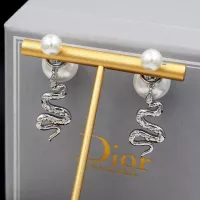 $25.00 USD Christian Dior Earrings For Women #1291056