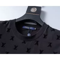 $42.00 USD Louis Vuitton LV Tracksuits Short Sleeved For Men #1294465