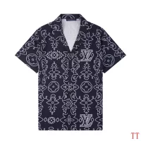 $52.00 USD Louis Vuitton LV Tracksuits Short Sleeved For Men #1296396