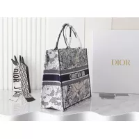 $135.00 USD Christian Dior AAA Quality Tote-Handbags For Women #1297398
