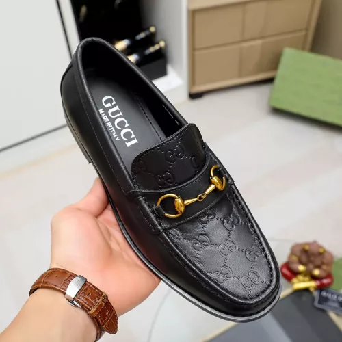 Replica Gucci Oxfords Shoes For Men #1303884 $88.00 USD for Wholesale