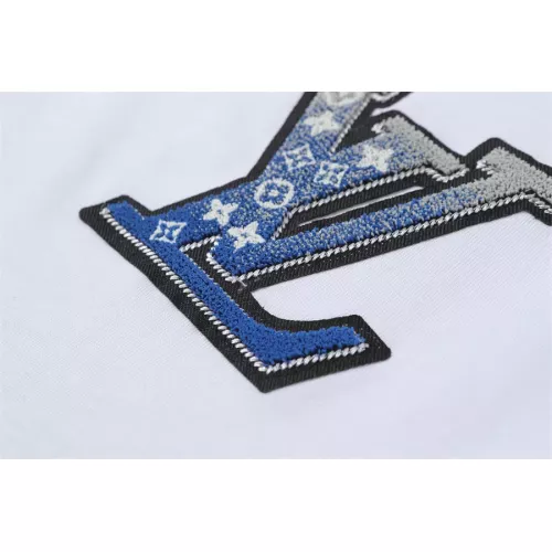 Replica Louis Vuitton LV T-Shirts Short Sleeved For Unisex #1308190 $36.00 USD for Wholesale