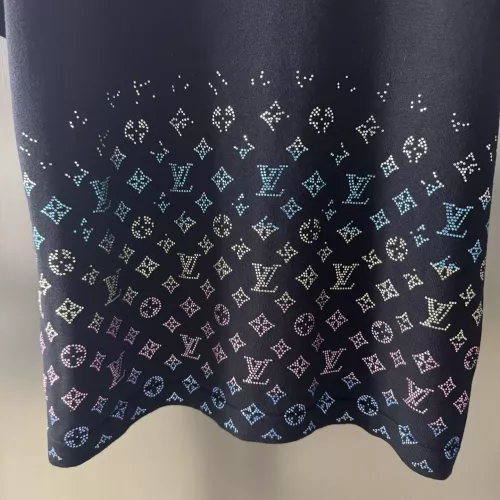 Replica Louis Vuitton LV T-Shirts Short Sleeved For Unisex #1309106 $48.00 USD for Wholesale