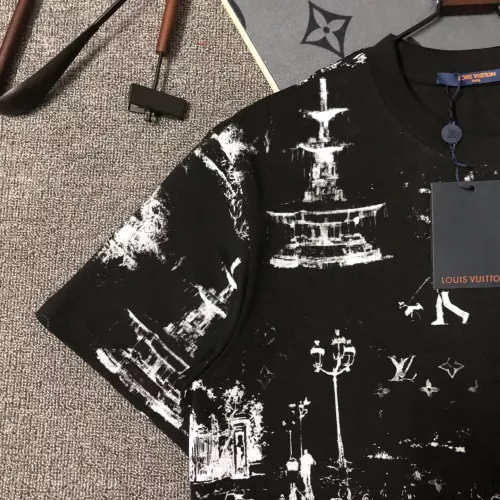 Replica Louis Vuitton LV T-Shirts Short Sleeved For Unisex #1309127 $45.00 USD for Wholesale