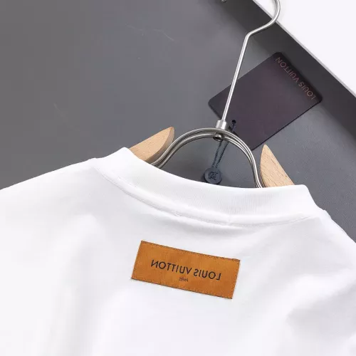 Replica Louis Vuitton LV T-Shirts Short Sleeved For Unisex #1309149 $45.00 USD for Wholesale