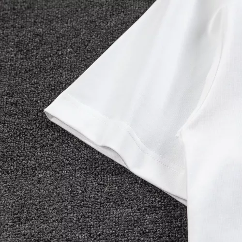 Replica Louis Vuitton LV T-Shirts Short Sleeved For Unisex #1309149 $45.00 USD for Wholesale