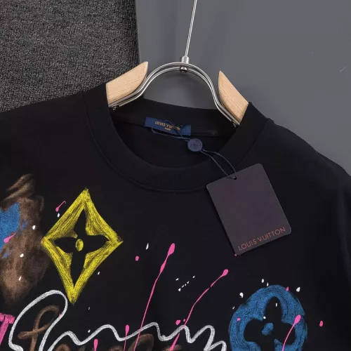 Replica Louis Vuitton LV T-Shirts Short Sleeved For Unisex #1309150 $45.00 USD for Wholesale