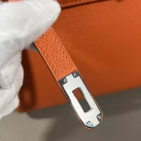 $98.00 USD Hermes AAA Quality Handbags For Women #1298995