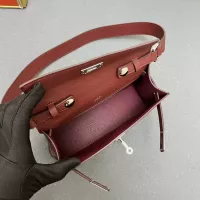 $102.00 USD Hermes AAA Quality Messenger Bags For Women #1299548