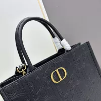 $115.00 USD Christian Dior AAA Quality Handbags For Women #1299911
