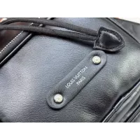 $92.00 USD Louis Vuitton AAA Quality Messenger Bags For Women #1300866
