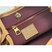 $88.00 USD Louis Vuitton AAA Quality Messenger Bags For Women #1300892