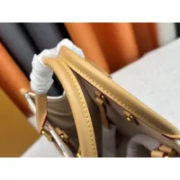 $92.00 USD Louis Vuitton AAA Quality Handbags For Women #1300990